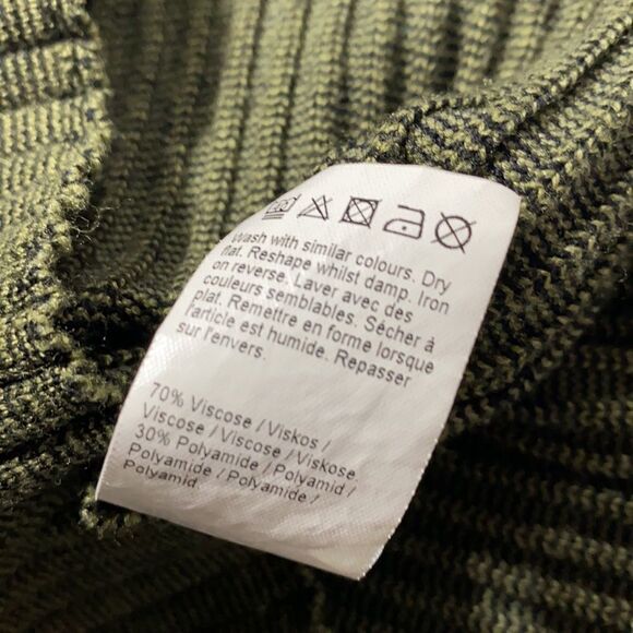 River Island Cold Shoulder Crew Stretchy Ribbed 3/4 Sleeve Crew Sweater Olive XS - Picture 7 of 8